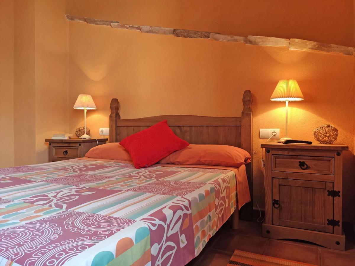 Casa Rural Cal Boles * Garidells